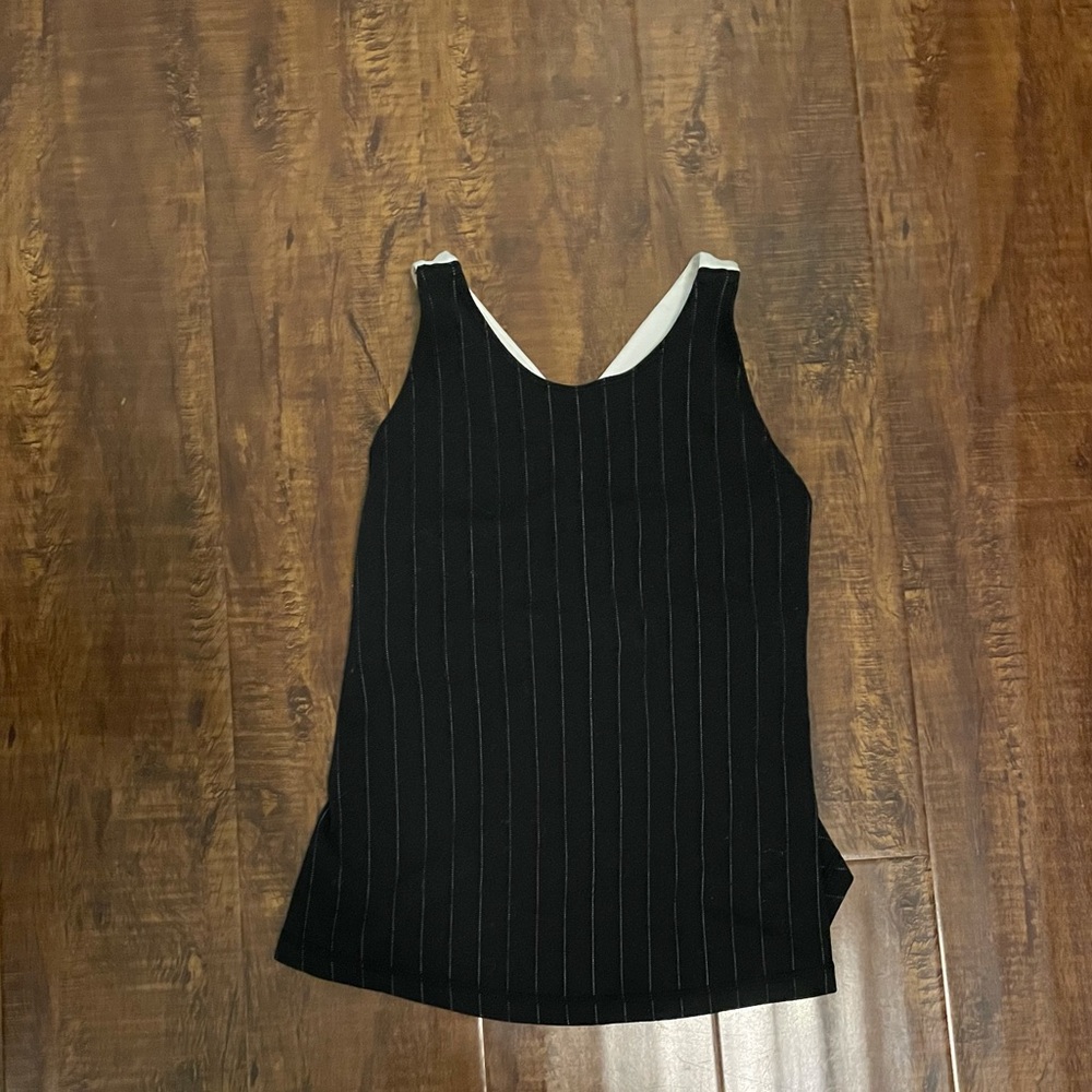 Lululemon top - Picture 2 of 2
